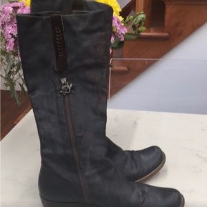 Siren by Mark Nason genuine Leather with Fur stripe down the side Boots